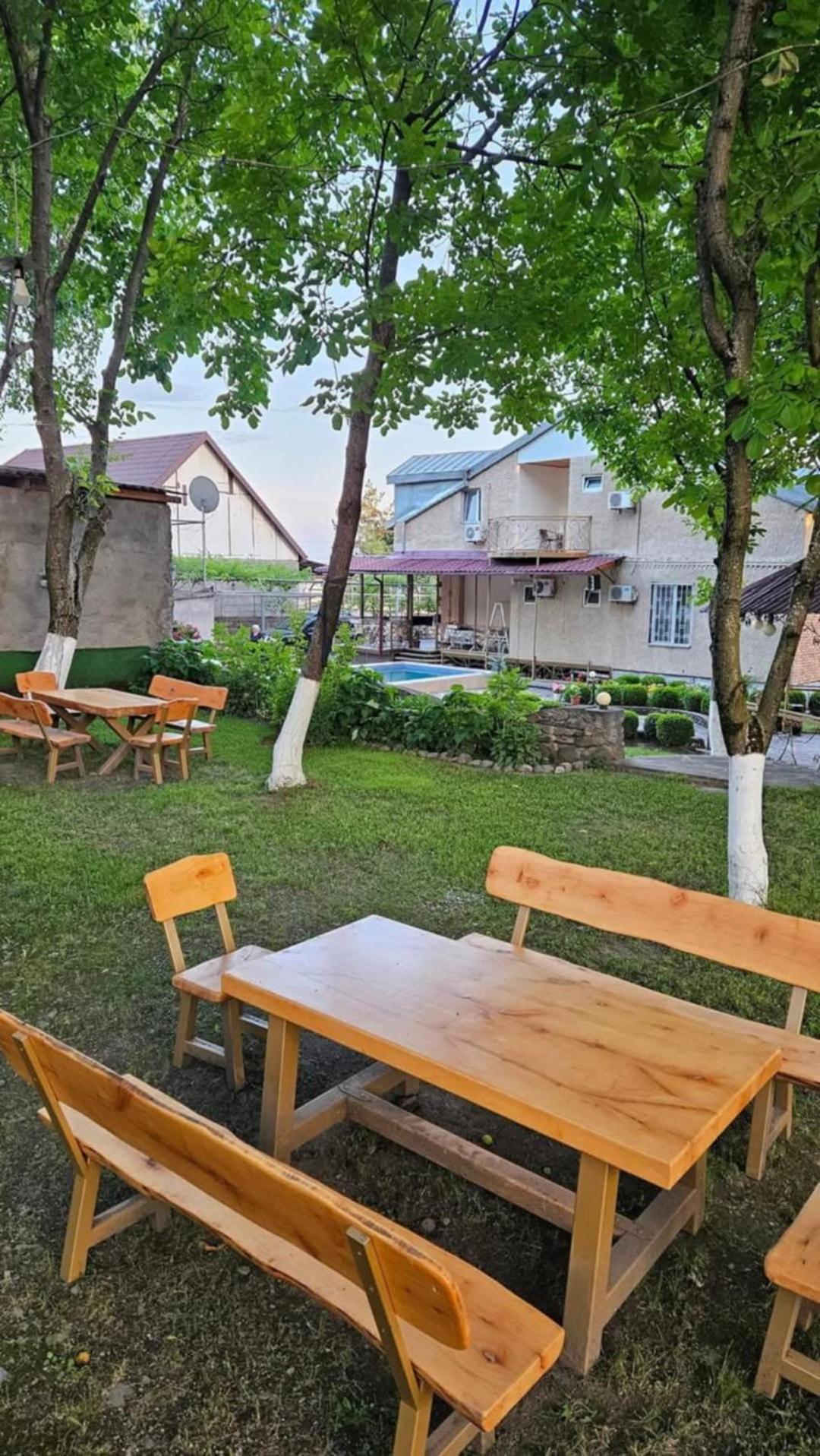 Family Hotel Lago & Wine Cellar Lagodekhi Zewnętrze zdjęcie